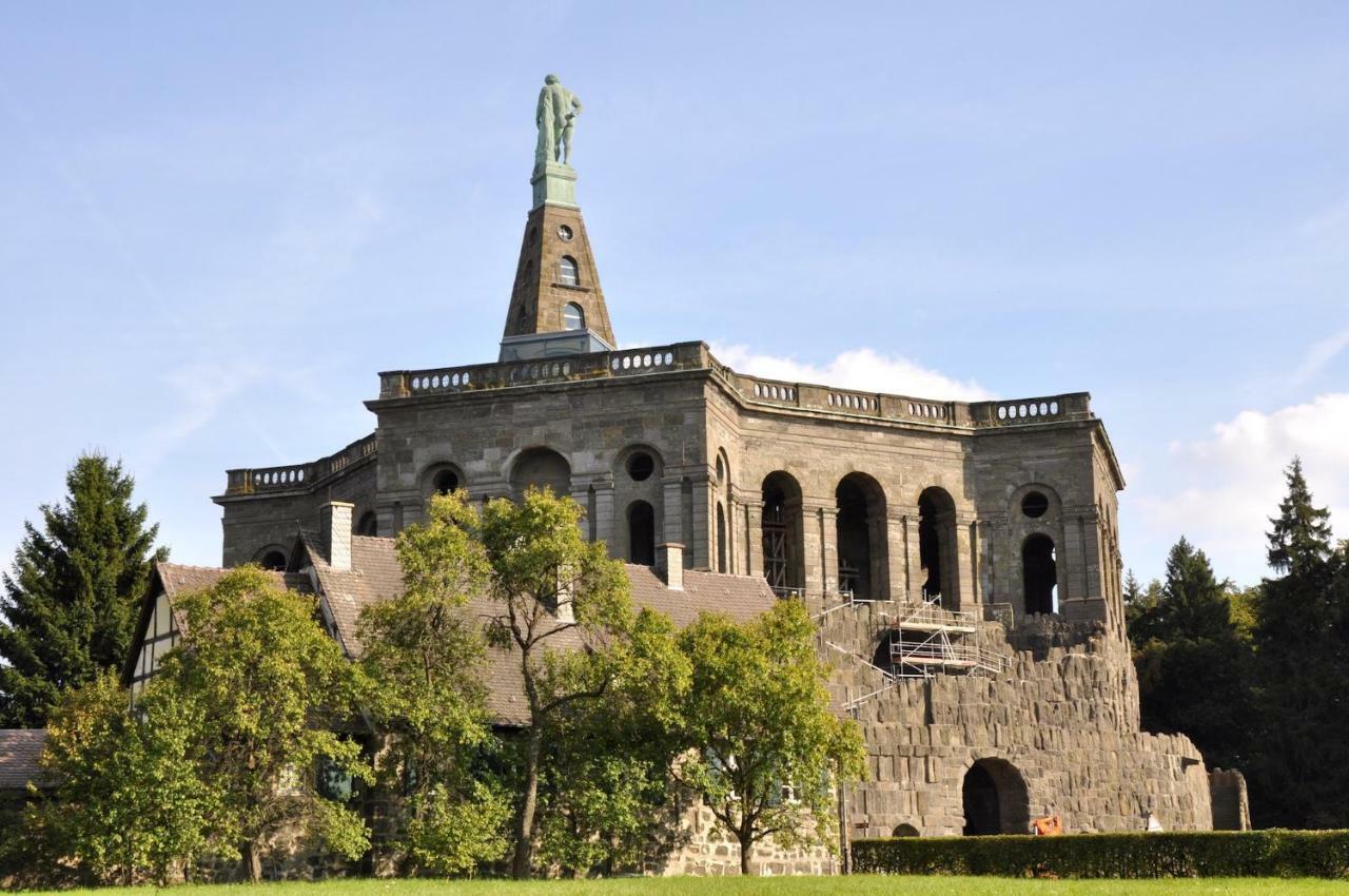 Ruhige Und Gemuetliche Ferienwohnung In Calden Bagian luar foto